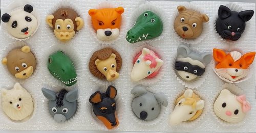 Animal Heads (18 pcs, total approx. - 365 g)